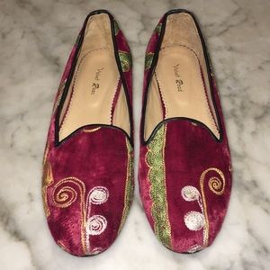 Velvet road Embroidered Loafers Size 41 EUC
